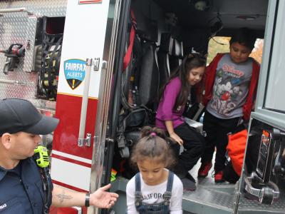 Students in firetruck